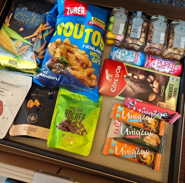 酒店阿姨：住酒店退房时，记得把这5样免费“东西”带走！