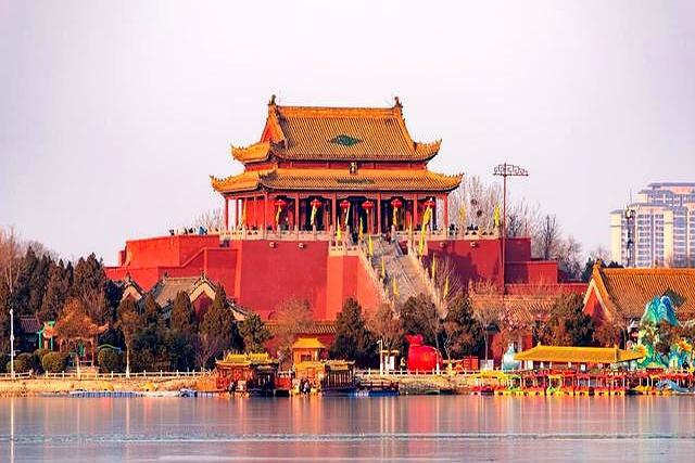 北京没想到！上海也没想到，如今的中国开封，已成为全国焦点