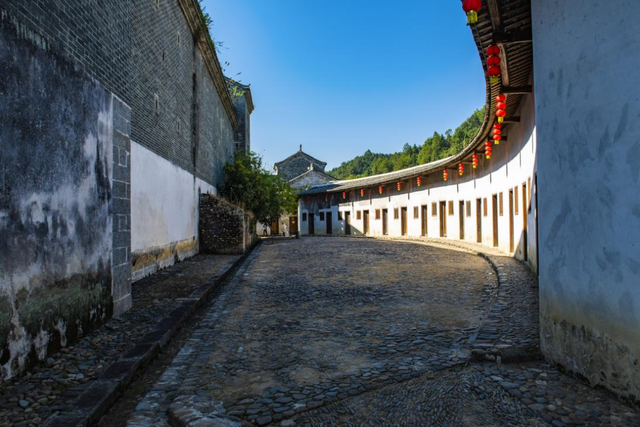 年假清零倒计时，该出发了！把最后几天留给韶关的彩林山水