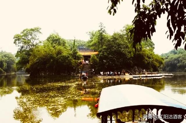 泸州古八景之一，为什么会有龙马潭？传说和历史在这里交织