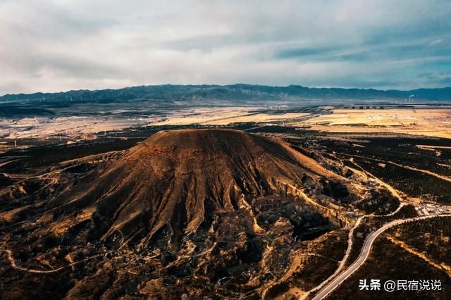 山西大同爆火，就因为冰雪加古建。