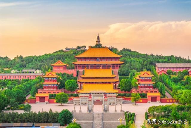 热门话题！不是故宫不够好，香山寺的性价比惊艳到你