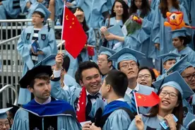 看了印度23年赴美留学37.7万人数，再看中国的，让我有点意外图片