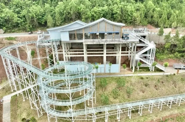苍溪：“凉”资源催生避暑“热”经济