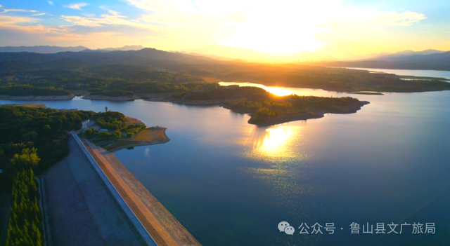 河南有个“宝藏小县”，102万人的家乡，藏着半个中国的惊艳