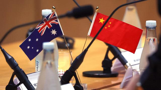 8国密谋反华，澳大利亚想对中国稀土开枪，54万吨油菜籽白买了？