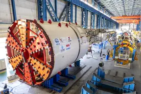 中美德盾构机挖掘速度对比：美每小时3.6米，德30米，中国多少呢图片