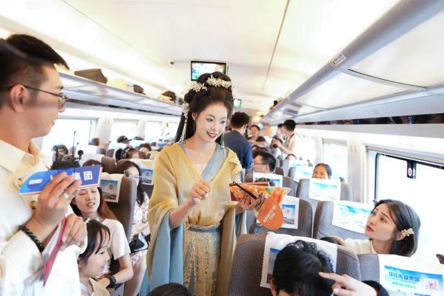 横店影视主题旅游列车再出发！更多超值礼遇等你来～
