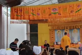 潮汕丧事习俗：潮汕人死后做“公德”时要过桥，你知道过什么桥吗图片