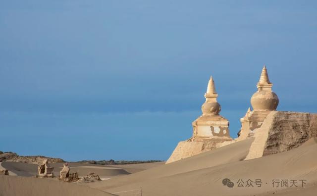 额济纳，额济纳，秋天必须要去额济纳，与金色胡杨林相遇