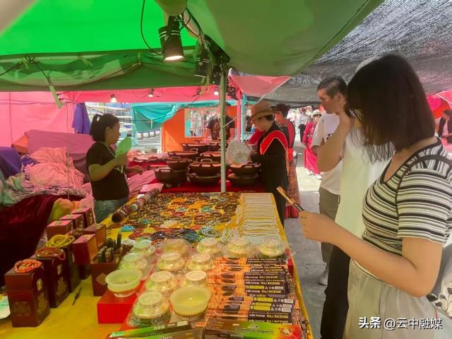 【千城万屏·岭上兴安】63万人次与6.17亿消费背后：兴安盟那达慕的“流量密码”是啥？