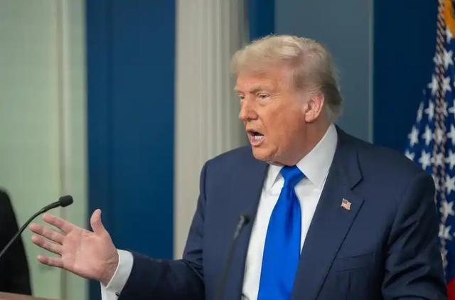 出大事了，美俄同时警告日本，中国对日本打出王牌	，高市开始急了