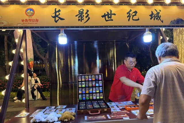 339.6万人点赞“向新”，文化与烟火点亮城市夜晚