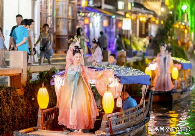 等不及了！国庆中秋“超长假期”，出游呈现这些趋势