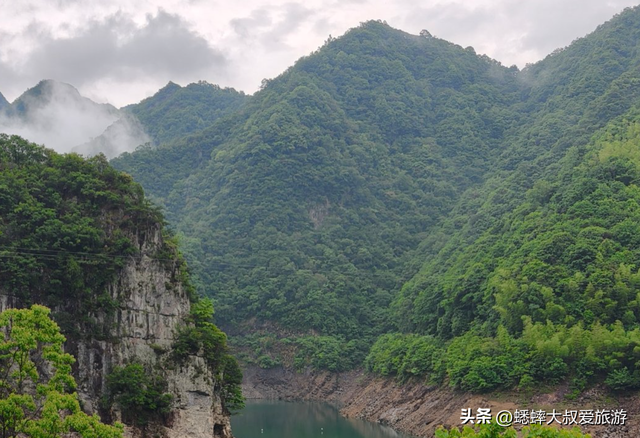 秋天来挑战“浙江香格里拉”吧，至今未通公路，靠双脚入世外秘境