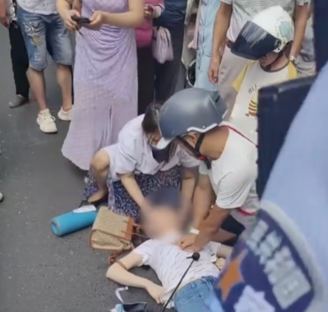 “救人袭胸”事件才5天，恶心一幕再上演！医学生救人被骂无资格