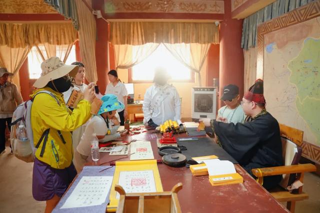 暑期旅游持续升温,敦煌阳关研学游、亲子游“热”力全开