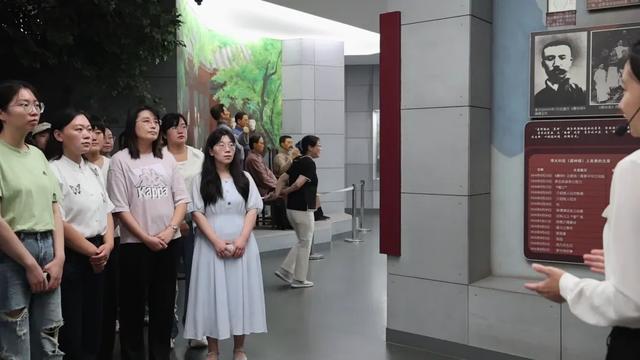 【大钊精神我传承】李大钊纪念馆迎参观高峰 红色基因赓续抗战精神
