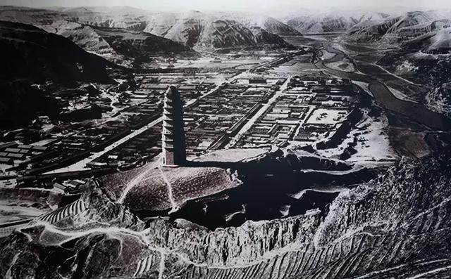 六盘山红军长征纪念馆