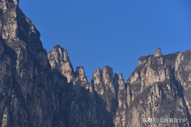 由太行屋脊俯瞰太行平湖