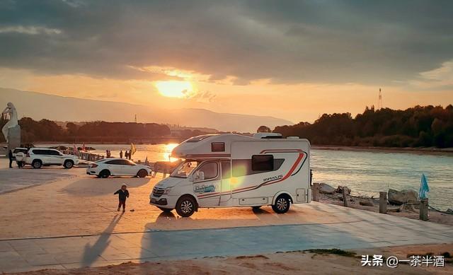 海南：自驾环游海南岛7天纯玩线路，顺时针海口出发自驾游海南岛