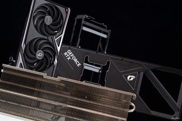 iGame RTX 5090 D v2火神显卡评测：凌厉方正硬汉！性能依旧能打！