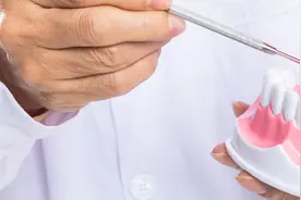 口腔医学公办大专院校排名及分数线一览表（2025参考）图片