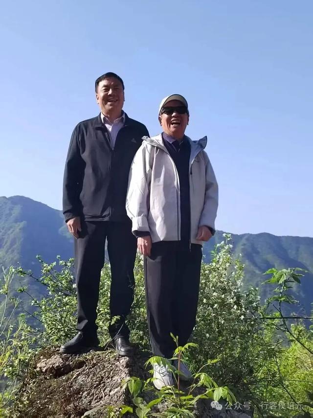 回到故乡陕西商洛，我被满屏文友的温情彻底感动了