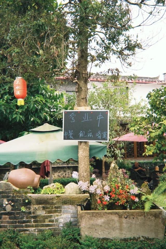 在成都西北郊区，这个渐渐淡出视野的最美乡村，还值得一去吗？