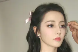 迪丽热巴，真极品身材，长腿美臀图片