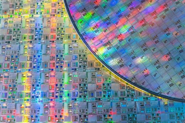 金属有机化学获得突破：约翰霍普金斯大学发明更小更快微芯片技术