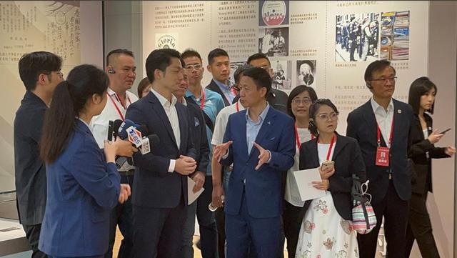 两岸再突发重大事情，蒋万安还没坐飞机来陆，国台办发出一个警告