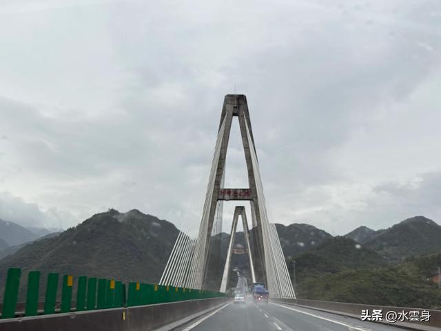 北京自驾长江三峡，神农架之旅（3）