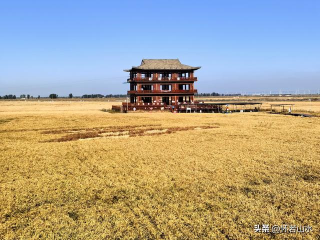 2025辽宁赏秋之旅日记(5)——从本溪前往盘锦 游览红海滩景观