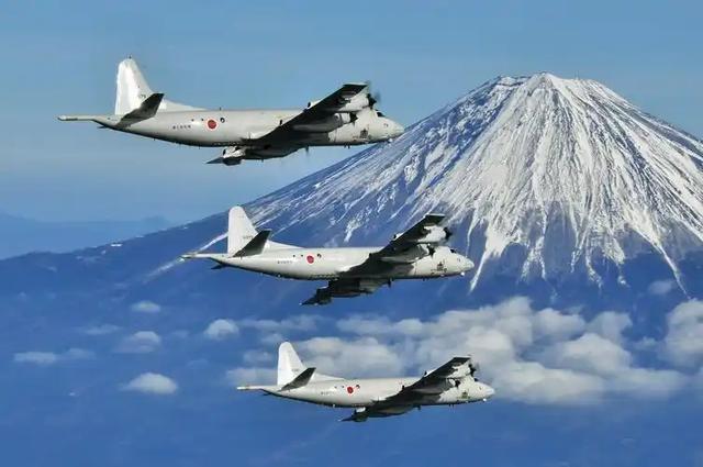 野心藏不住!日本国策彻底转向，豪赌9万亿扩军，中方一句话亮红线