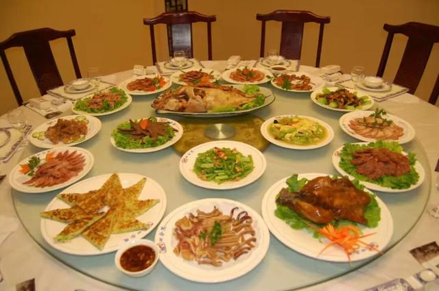 即将进入“高铁时代”的宝藏小城！三十六计，风味人间，爱了爱了……