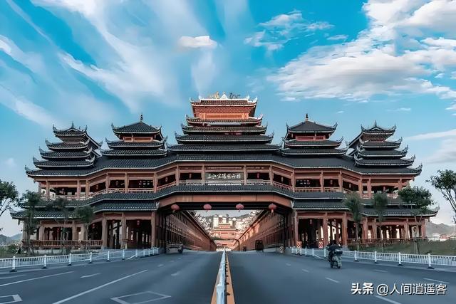 广西贵州边界藏了个“世界之最”县！知道的没几个，去了都傻眼！