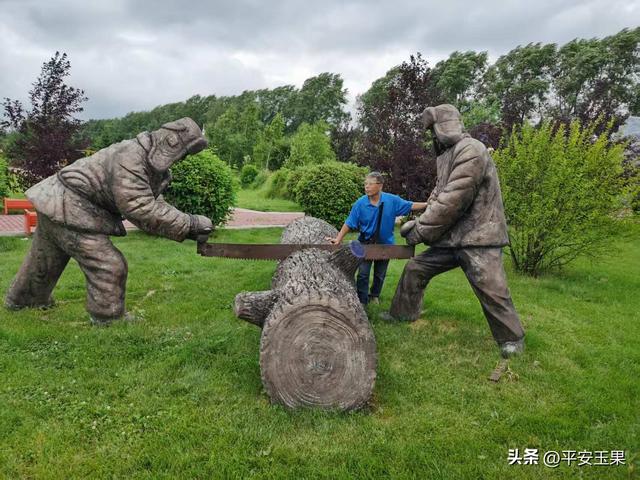 东方红，我拿什么来爱你（下）东方红小镇的“魅力”