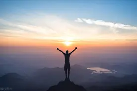 余华：一个人一辈子命好的秘诀，精神不受力图片