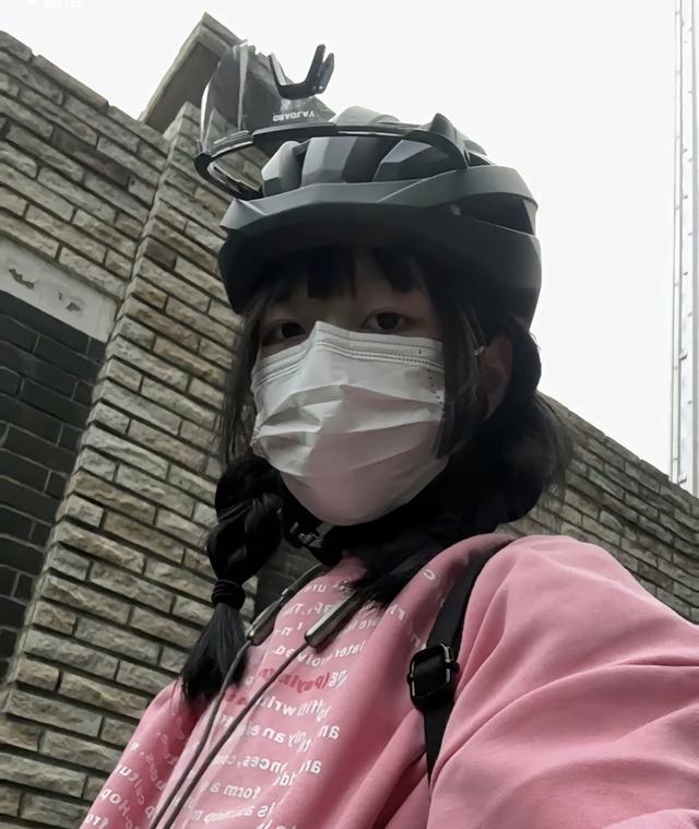 公路车这个圈子已经魔幻到这种程度了！