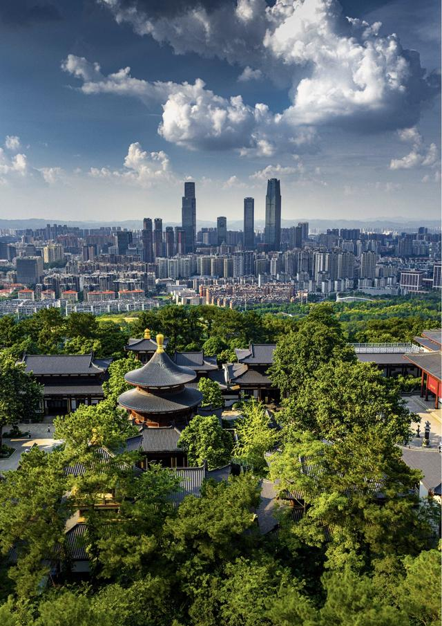 韩国朋友来南宁旅游，回去后一直摇头：南宁真的只是二线城市吗？