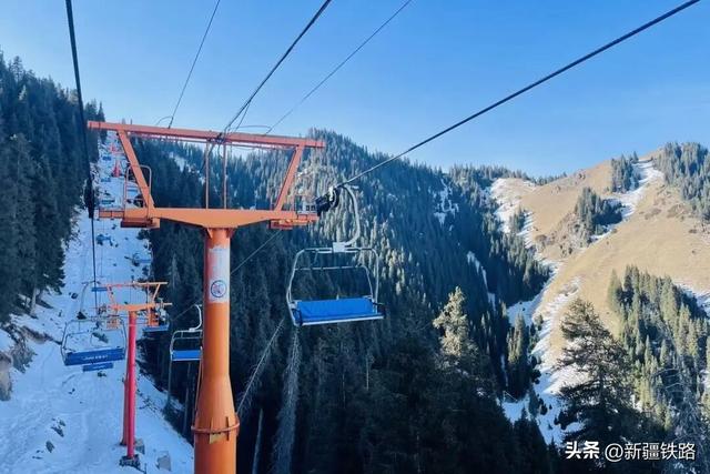 根本坐不住！“雪假”来新疆滑雪呀！