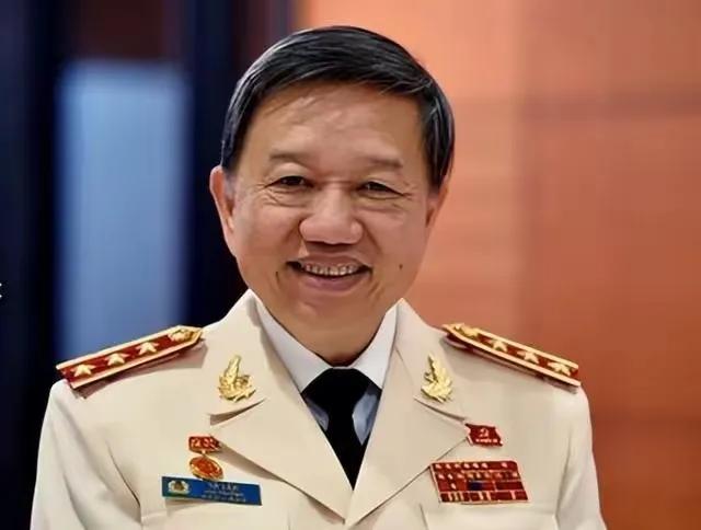 越南与中国杠上了？中国前脚定下9月3阅兵，越南后脚就定9月2！