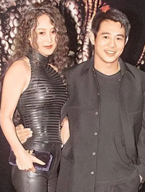 “换心”传闻真相大白仅1月，李连杰官宣3大喜讯 野心太大藏不住了