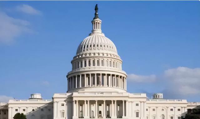 特朗普又要征税	，给中国18个月期限，不到24小时，中方通告全球