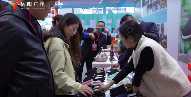 洞庭潮涌展新韵 文旅融合启新篇 ——岳阳市参展2025湖南省旅博会综述