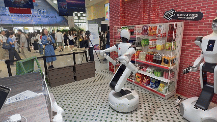 为什么是北京？17天内两刷全球开源大模型榜首……