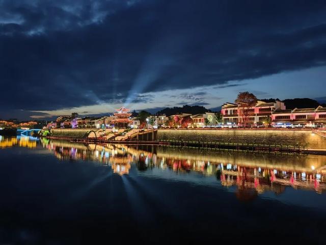 以农促旅，以文兴集！黄山供销大集藏着农文旅融合的密码 | 皖美冬日 | 第十五届安徽国际文化旅游节