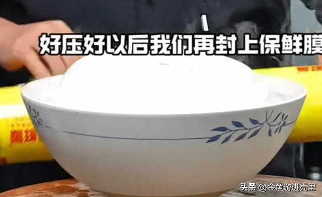 3步解锁湘潭酸包菜！酸爽脆嫩超下饭，零失败秘诀让你秒变大厨