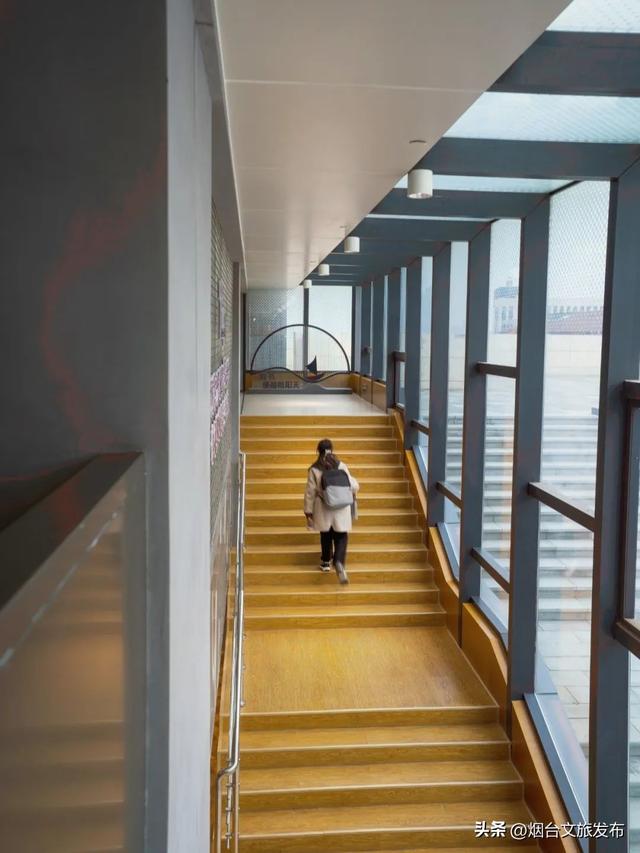 【乐游烟台】烟台这几家“不正经书店”火了！读书还能这样？